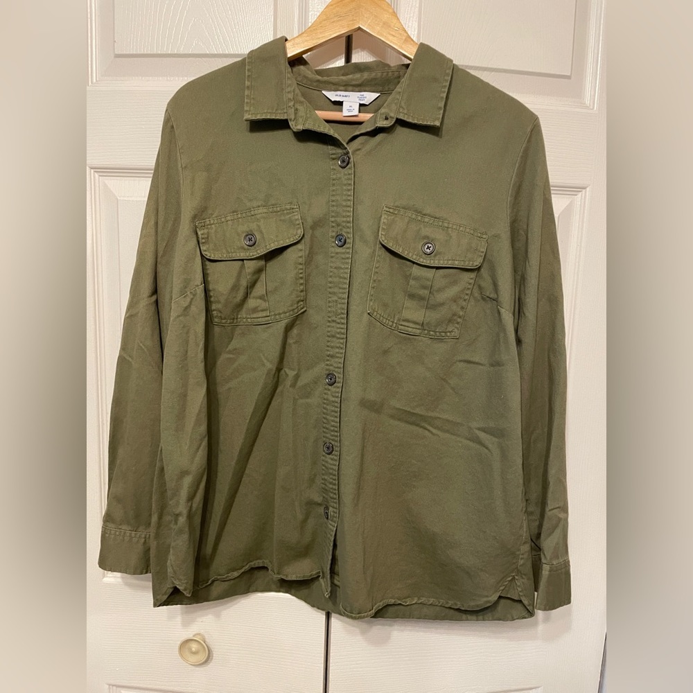 Old Navy Women’s The Classic Shirt Twill Shirt — Olive Green Size XL.
